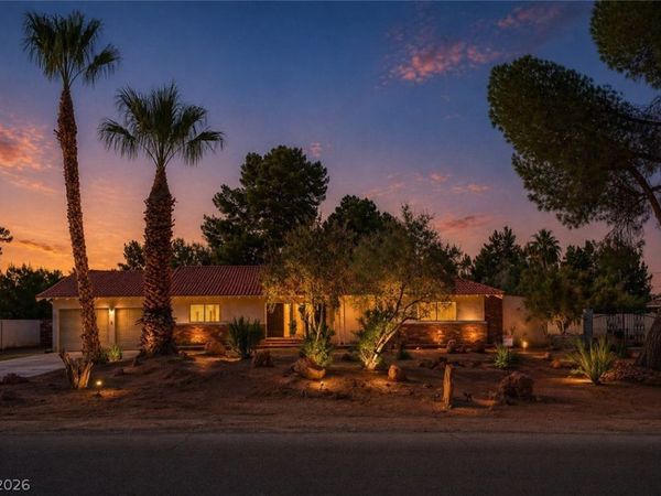 3620 Pama Lane, Las Vegas, NV 89120