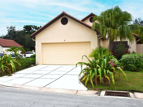 11 N Ironwood Way Way N, Palm Beach Gardens, FL 33418