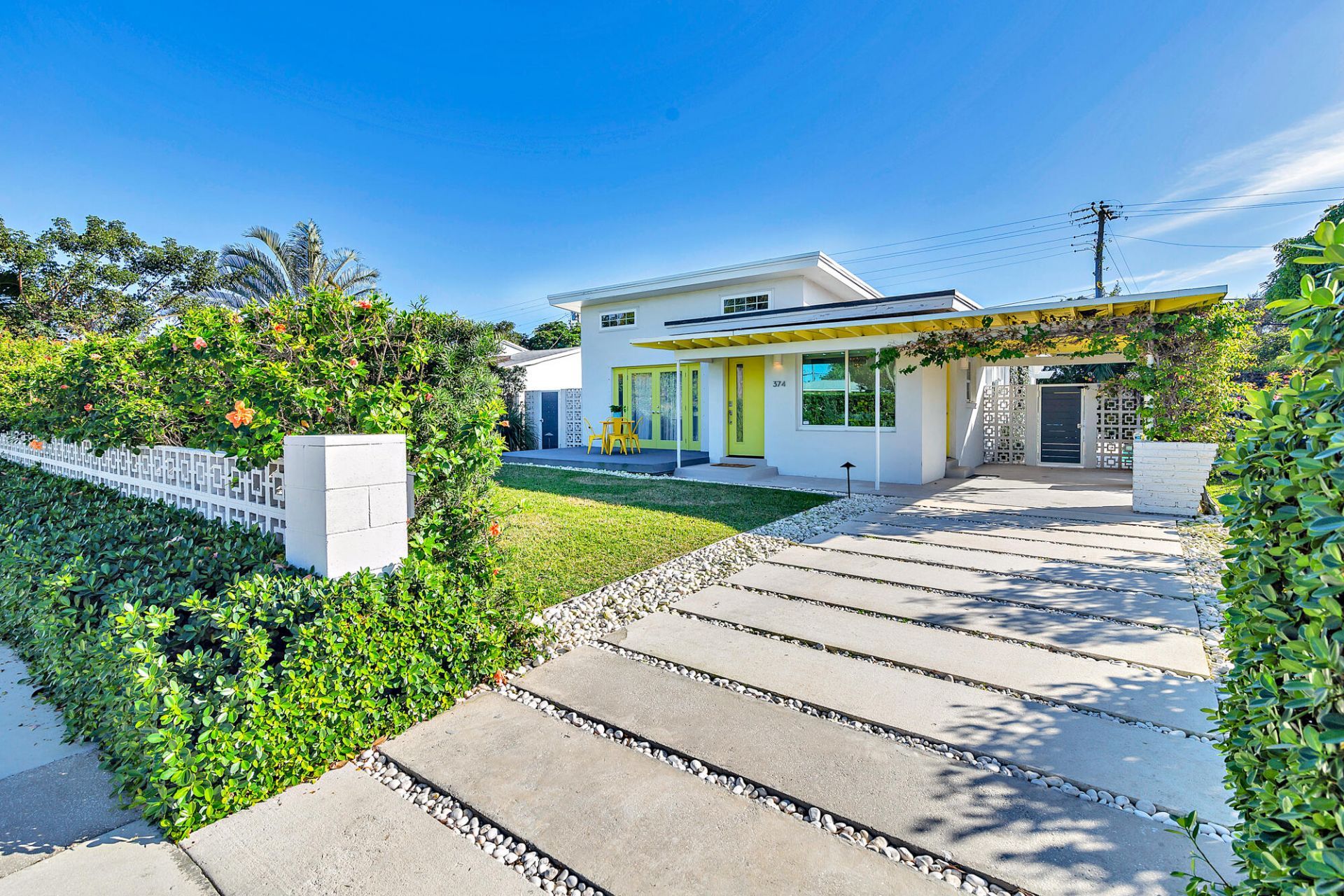 374 Maddock Street, West Palm Beach, FL 33405 Photo