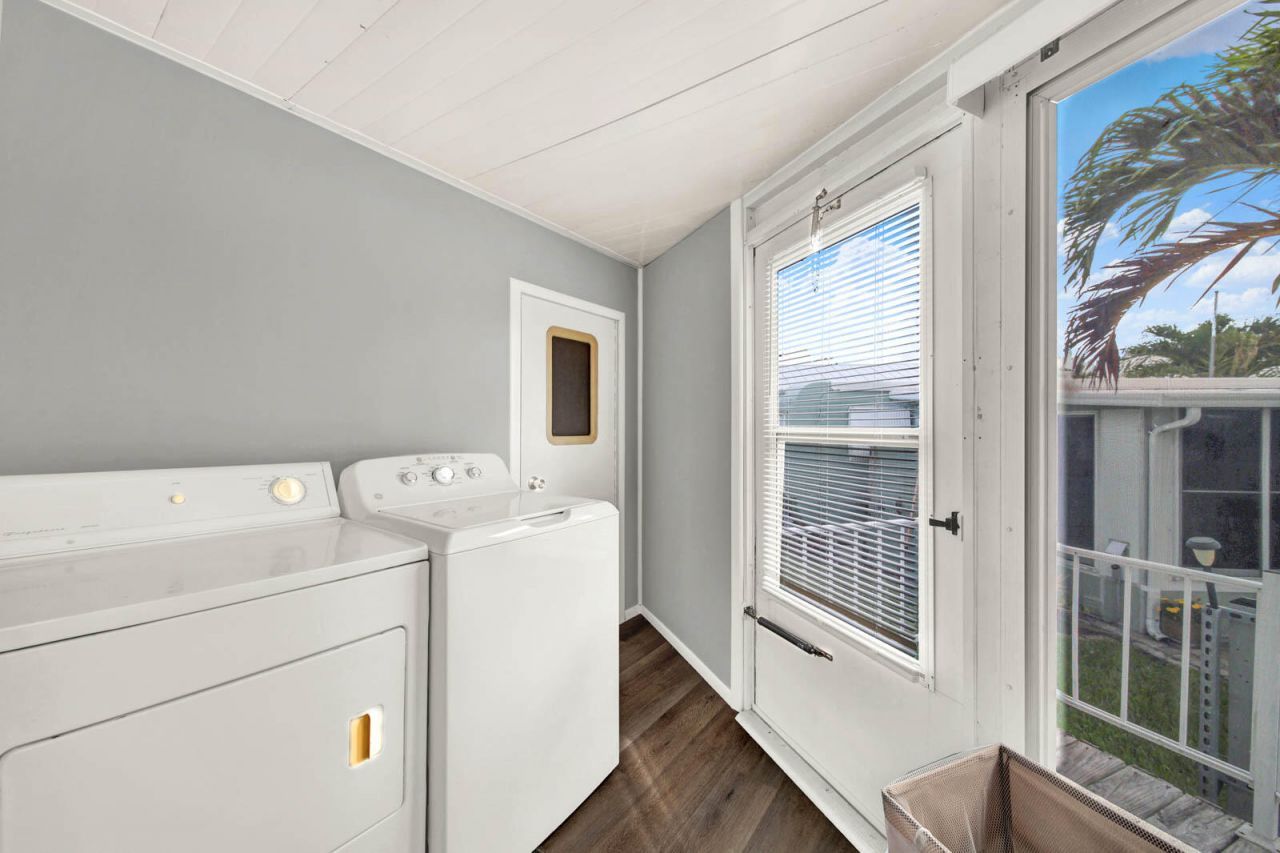 1397 Nettles Boulevard, Jensen Beach, FL 34957 Photo