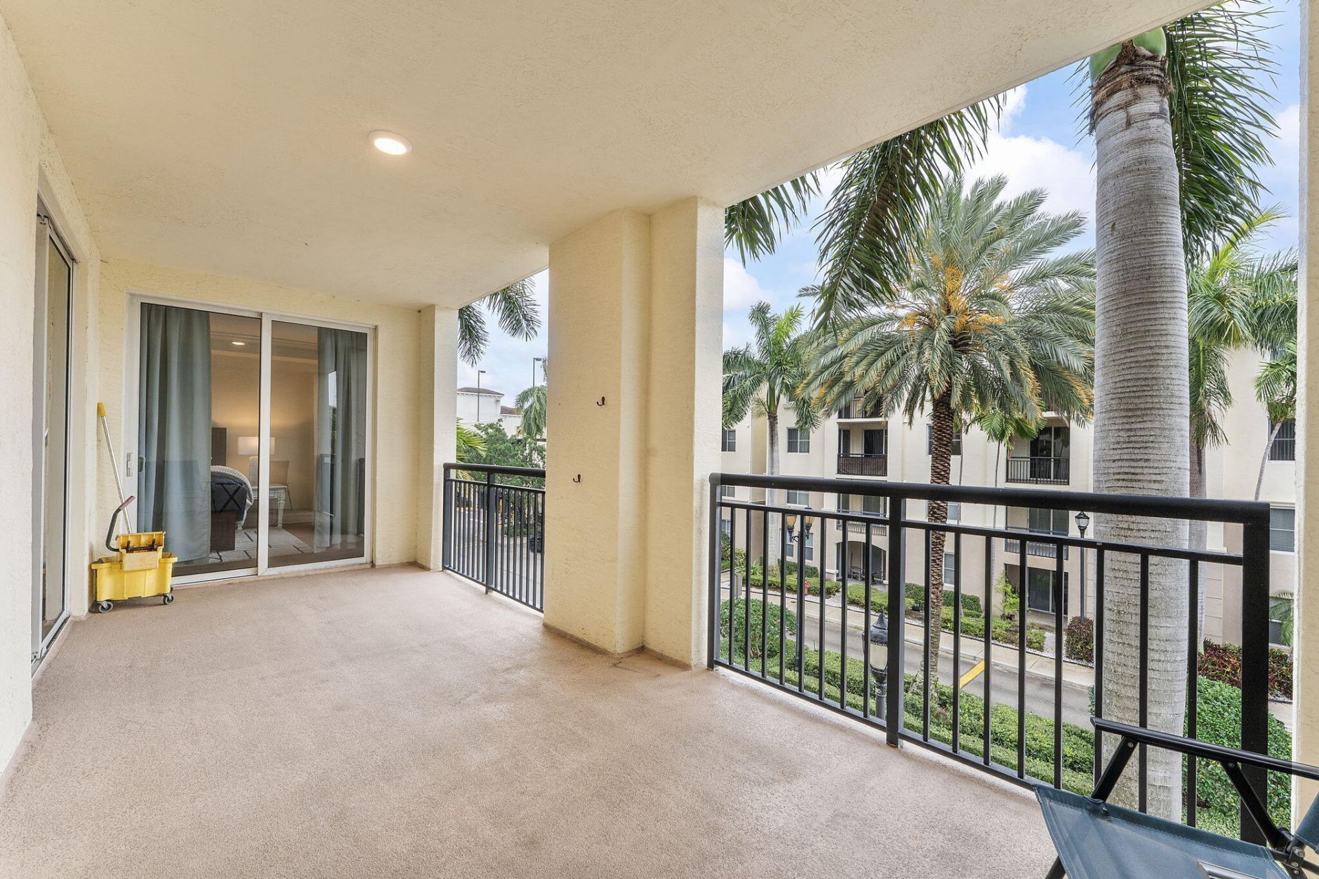 2 Renaissance Way, Unit 305, Boynton Beach, FL 33426 Photo