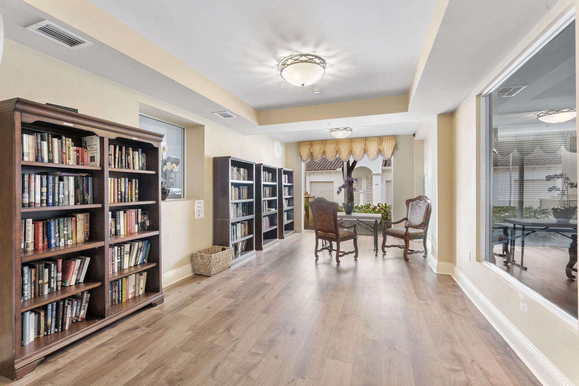 2 Renaissance Way, Unit 305, Boynton Beach, FL 33426 Photo