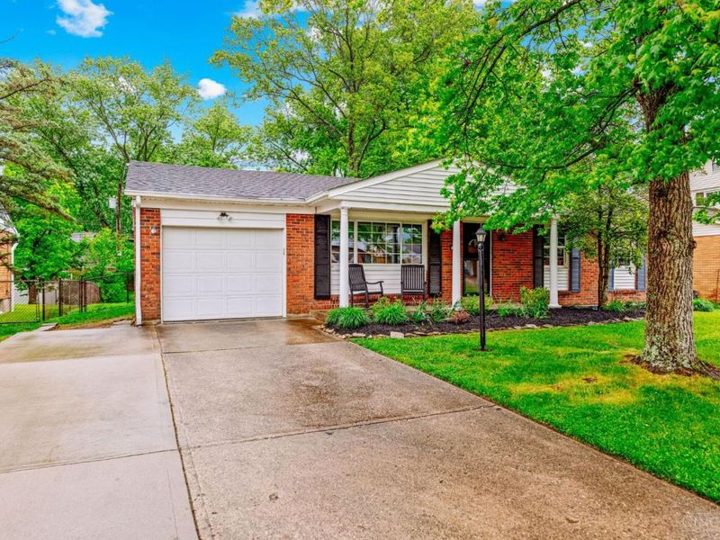 1568 Tonopah Drive, Anderson Twp, OH 45255 Photo 1