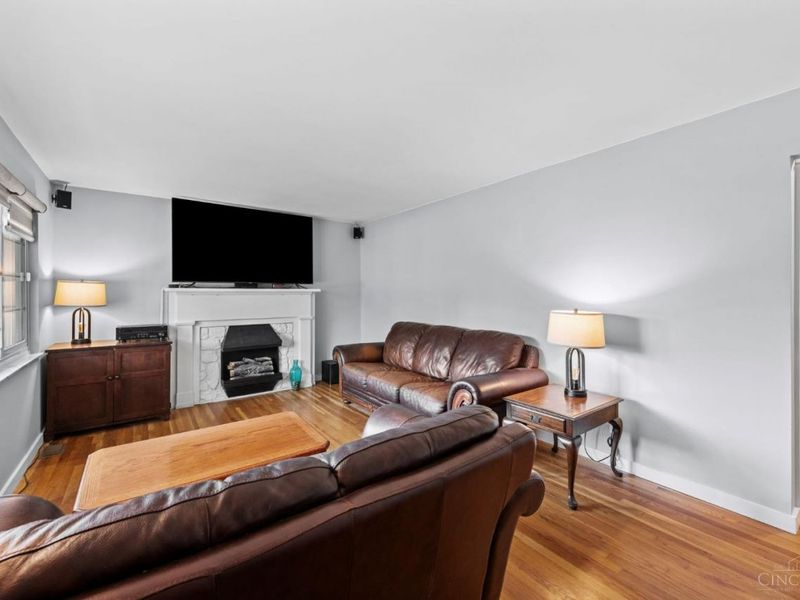 1568 Tonopah Drive, Anderson Twp, OH 45255 Photo 8