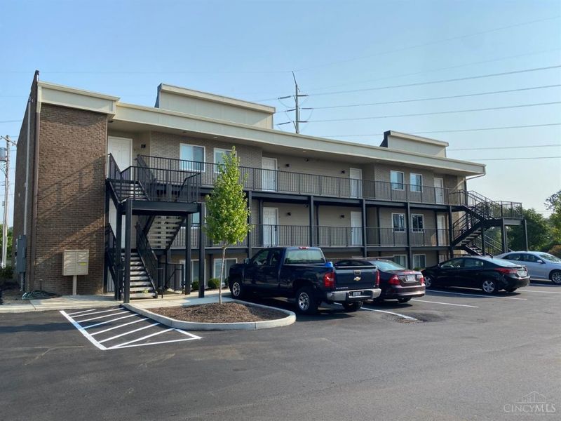 5025 Barrow Avenue, Cincinnati, OH 45209 Photo 1