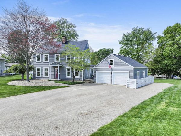 118 Sprague Drive, Hebron, OH 43025
