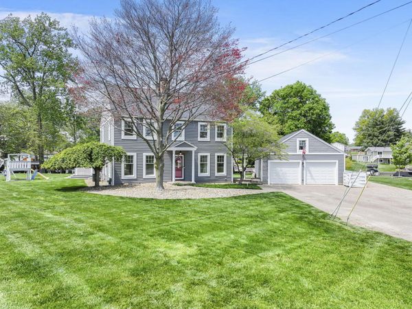 118 Sprague Drive, Hebron, OH 43025