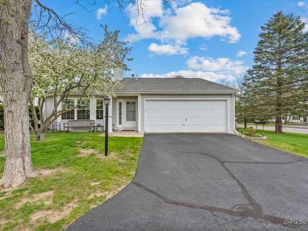 3202 Lynette Lane , Island Lake, IL 60042