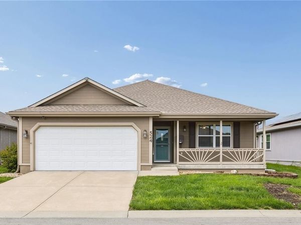 524 Saturn Drive, Raymore, MO 64083
