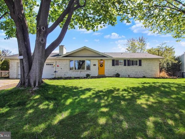 2640 BELAIRE ROAD, BETHLEHEM, PA 18017