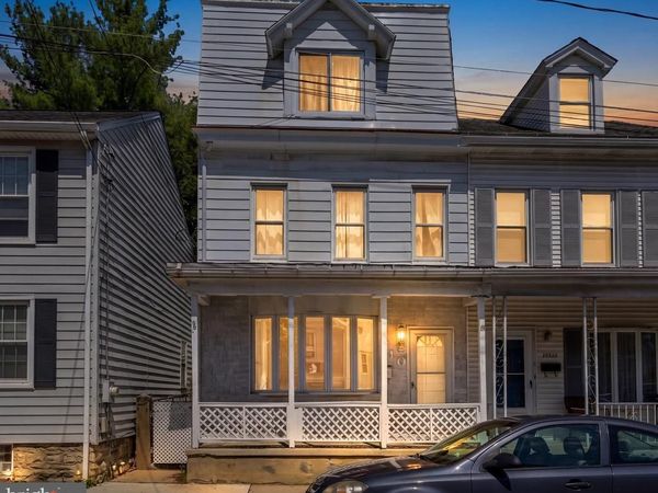 610 W RACE STREET, POTTSVILLE, PA 17901