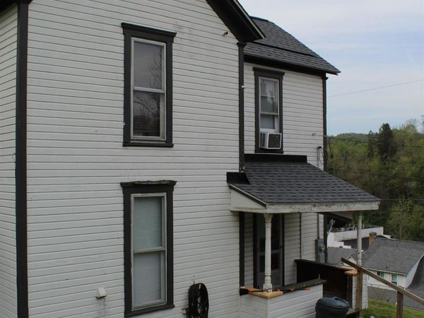 3418 Central Street, Farmington, WV 26571