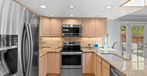 3881 Amador Way, Reno, NV 89502 Photo