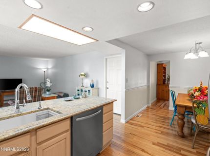 3881 Amador Way, Reno, NV 89502 Photo
