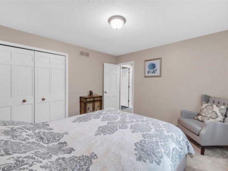 106 Lethbridge Circle , Akron, OH 44321 Photo 22