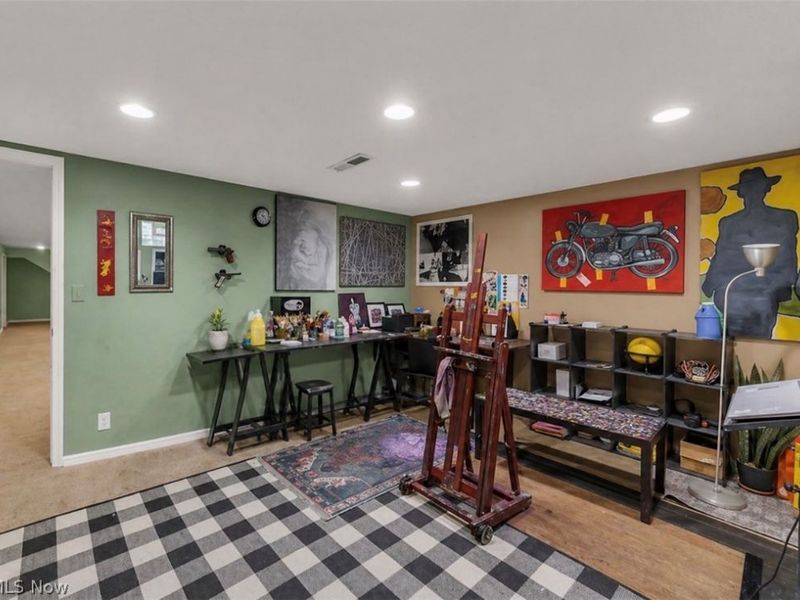 106 Lethbridge Circle , Akron, OH 44321 Photo 32
