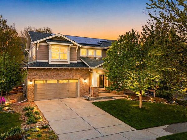 25295 E Park Crescent Drive, Aurora, CO 80016