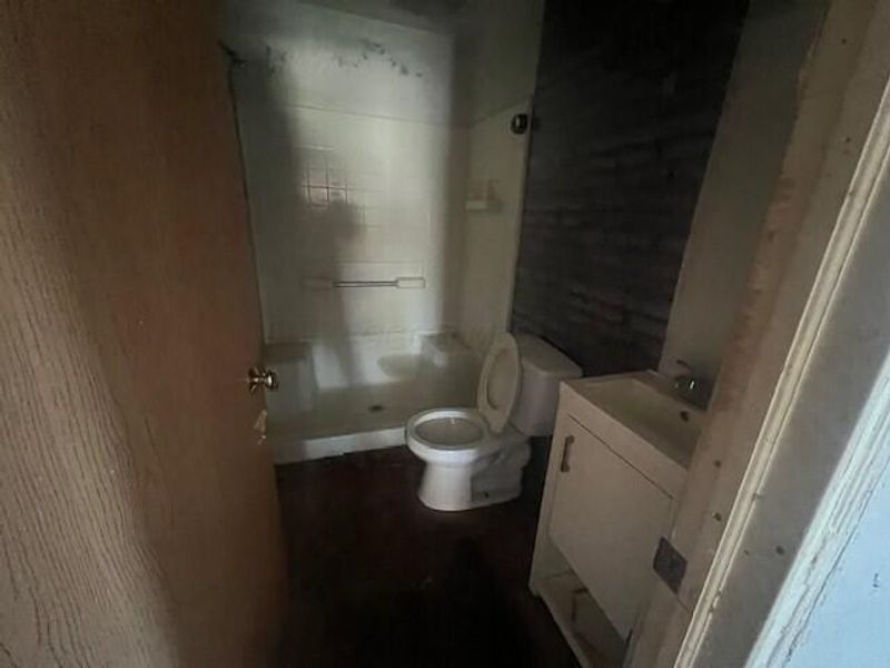 589 Basswood Road , Columbus, OH 43207 Photo 7