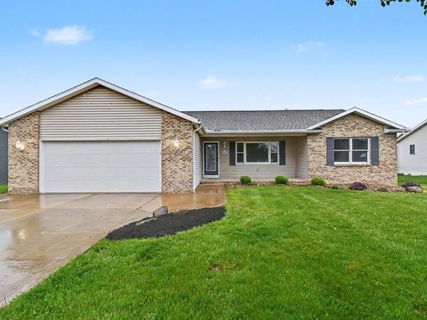 254 W Durbin Circle, Bellville, OH 44813