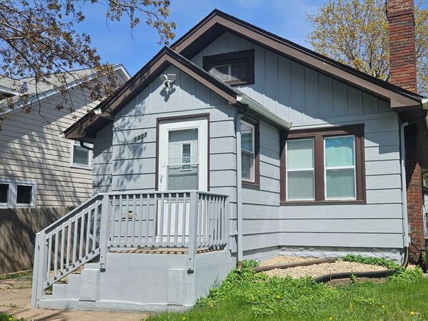 1827 Maryland Avenue E, Saint Paul, MN 55119