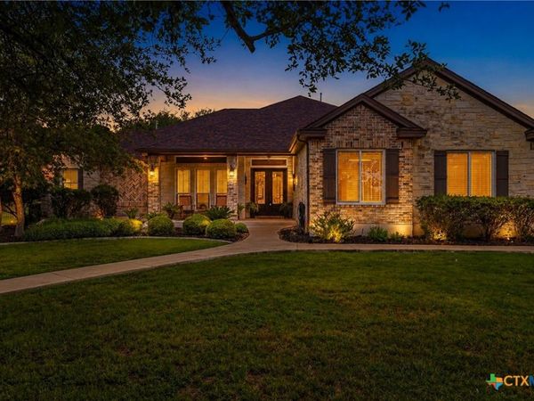 107 W Majestic Oak Lane , Georgetown, TX 78633