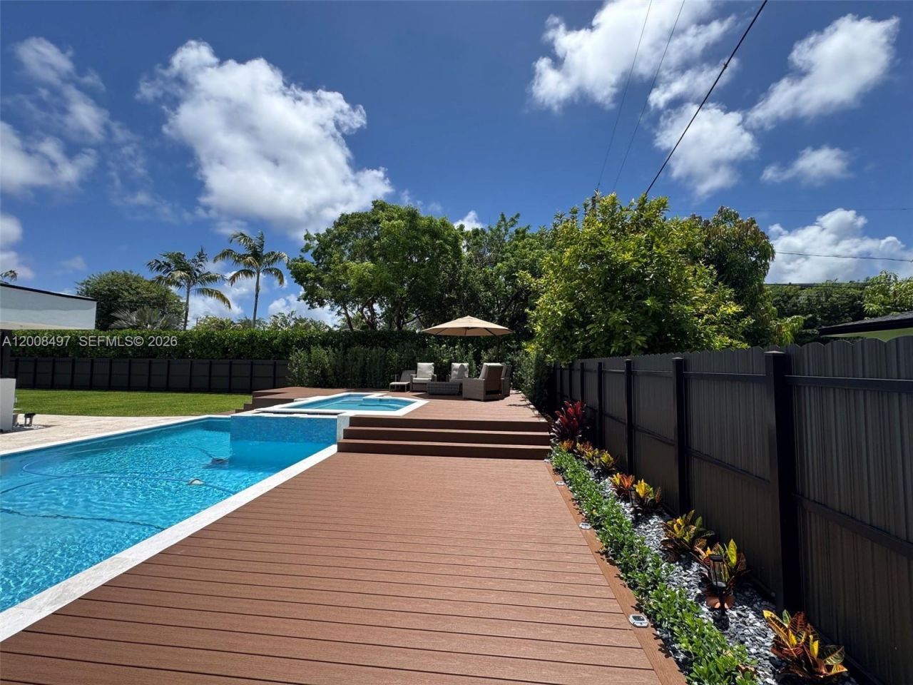 10475 SW 72nd Ave, Pinecrest, FL 33156 Photo