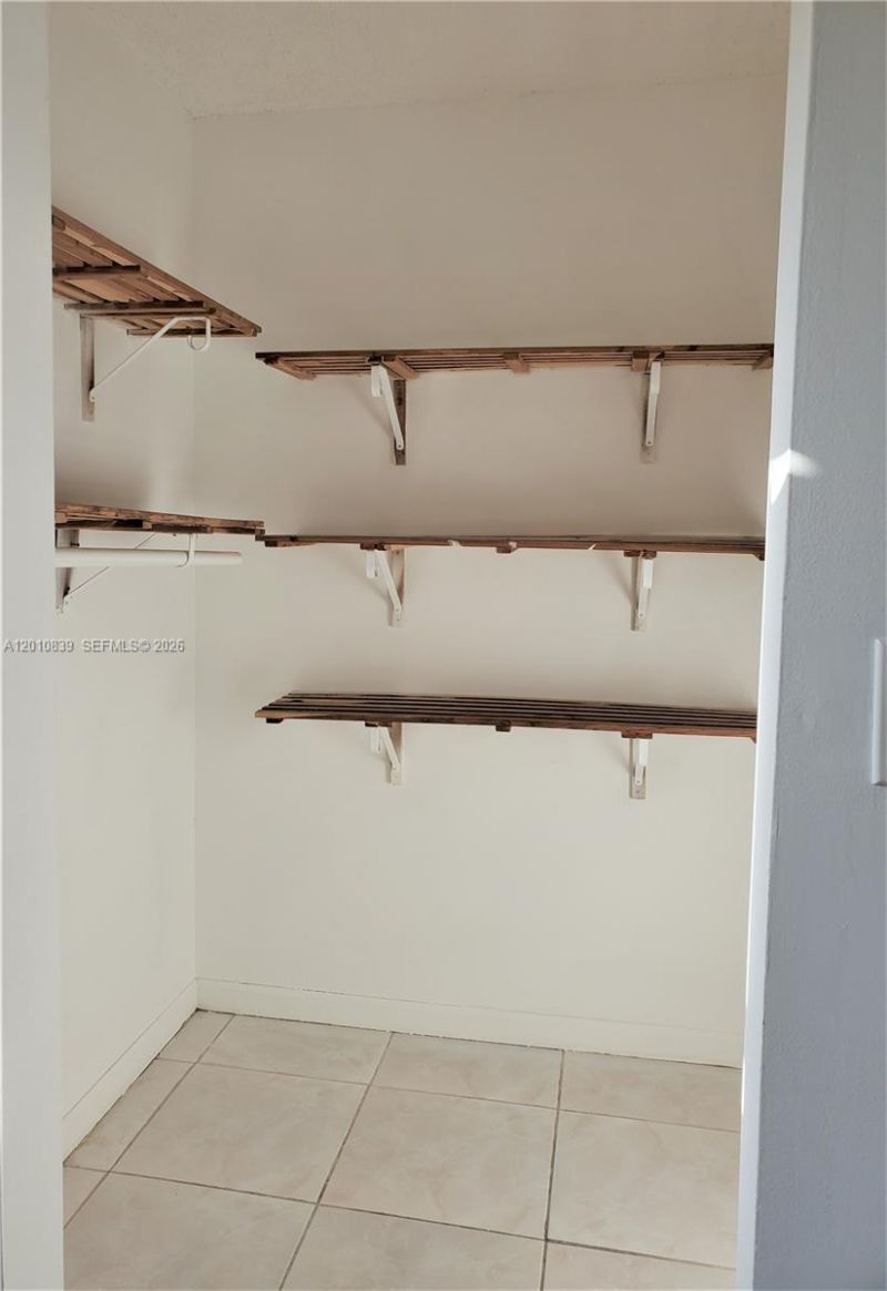 10020 NW 9th St Cir, Unit 102, Miami, FL 33172 Photo