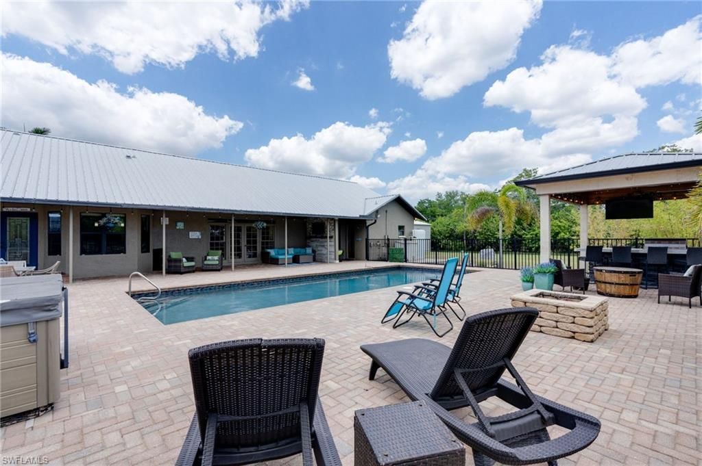 3440 Trail Dairy Cir, North Fort Myers, FL 33917 Photo