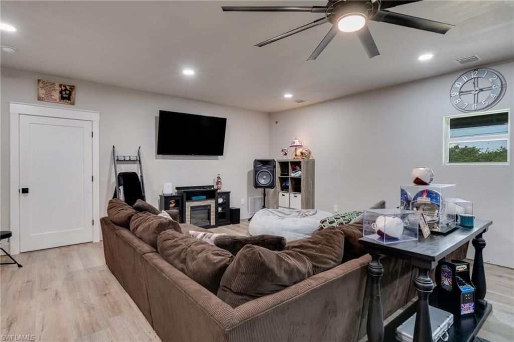 3440 Trail Dairy Cir, North Fort Myers, FL 33917 Photo