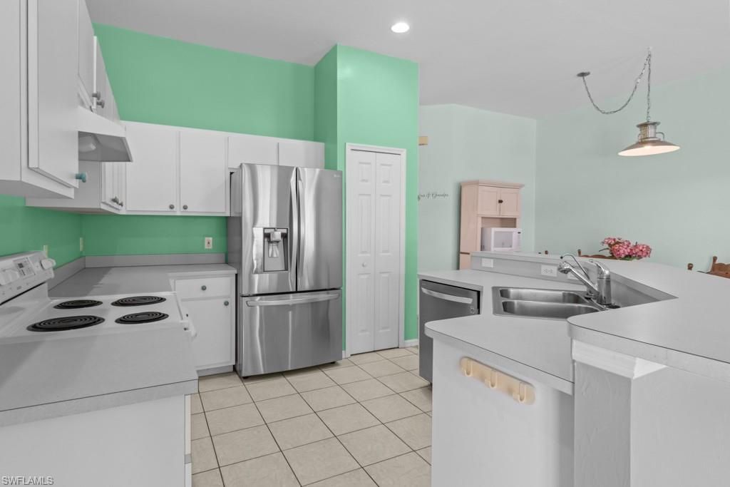 2429 Everest Pkwy, Cape Coral, FL 33904 Photo
