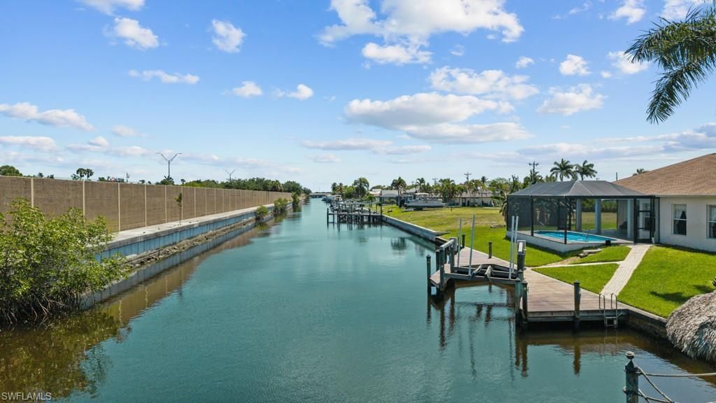 2429 Everest Pkwy, Cape Coral, FL 33904 Photo
