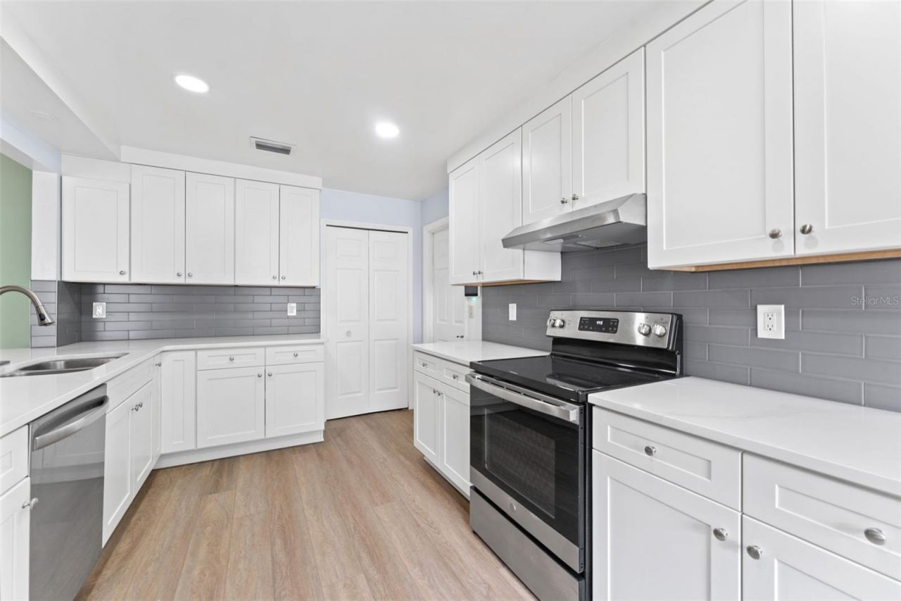 4720 Lighthouse Road, Orlando, FL 32808 Photo