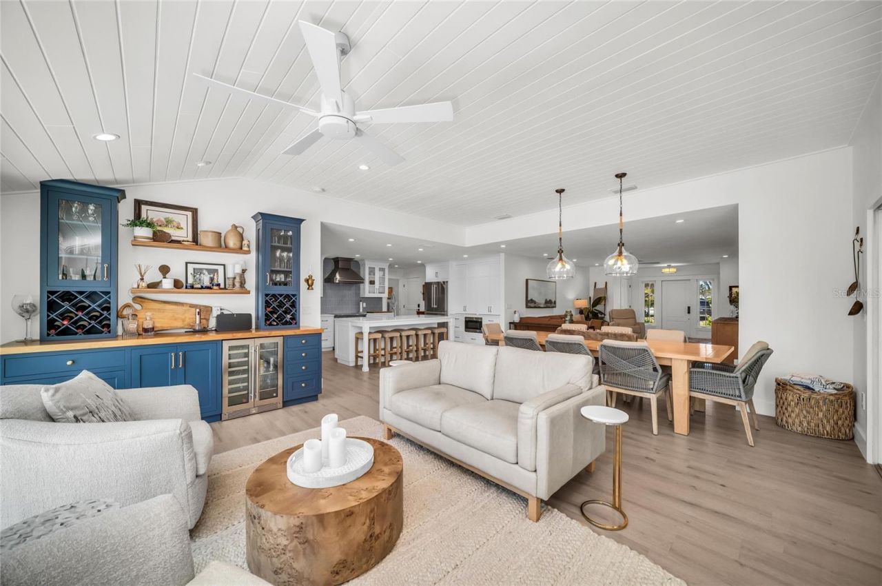 501 68th Street, Holmes Beach, FL 34217 Photo