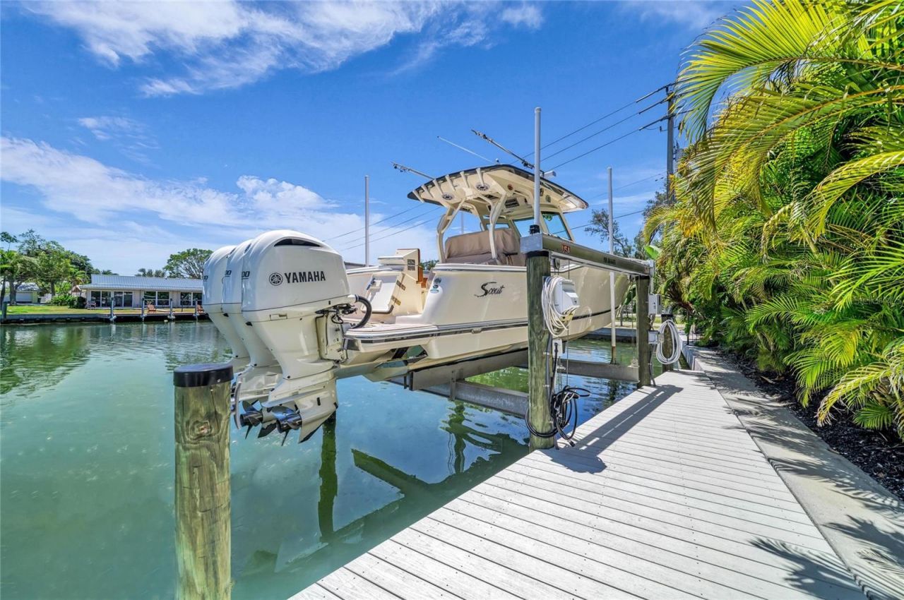 501 68th Street, Holmes Beach, FL 34217 Photo