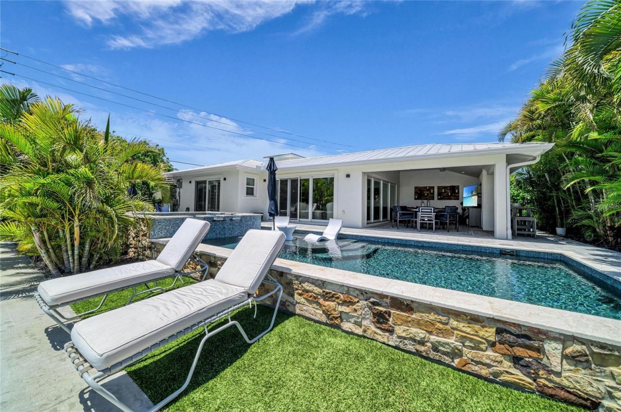 501 68th Street, Holmes Beach, FL 34217 Photo