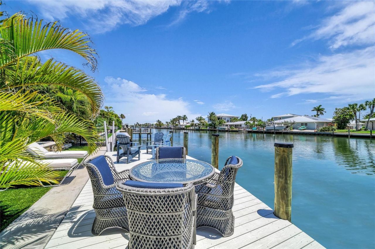 501 68th Street, Holmes Beach, FL 34217 Photo