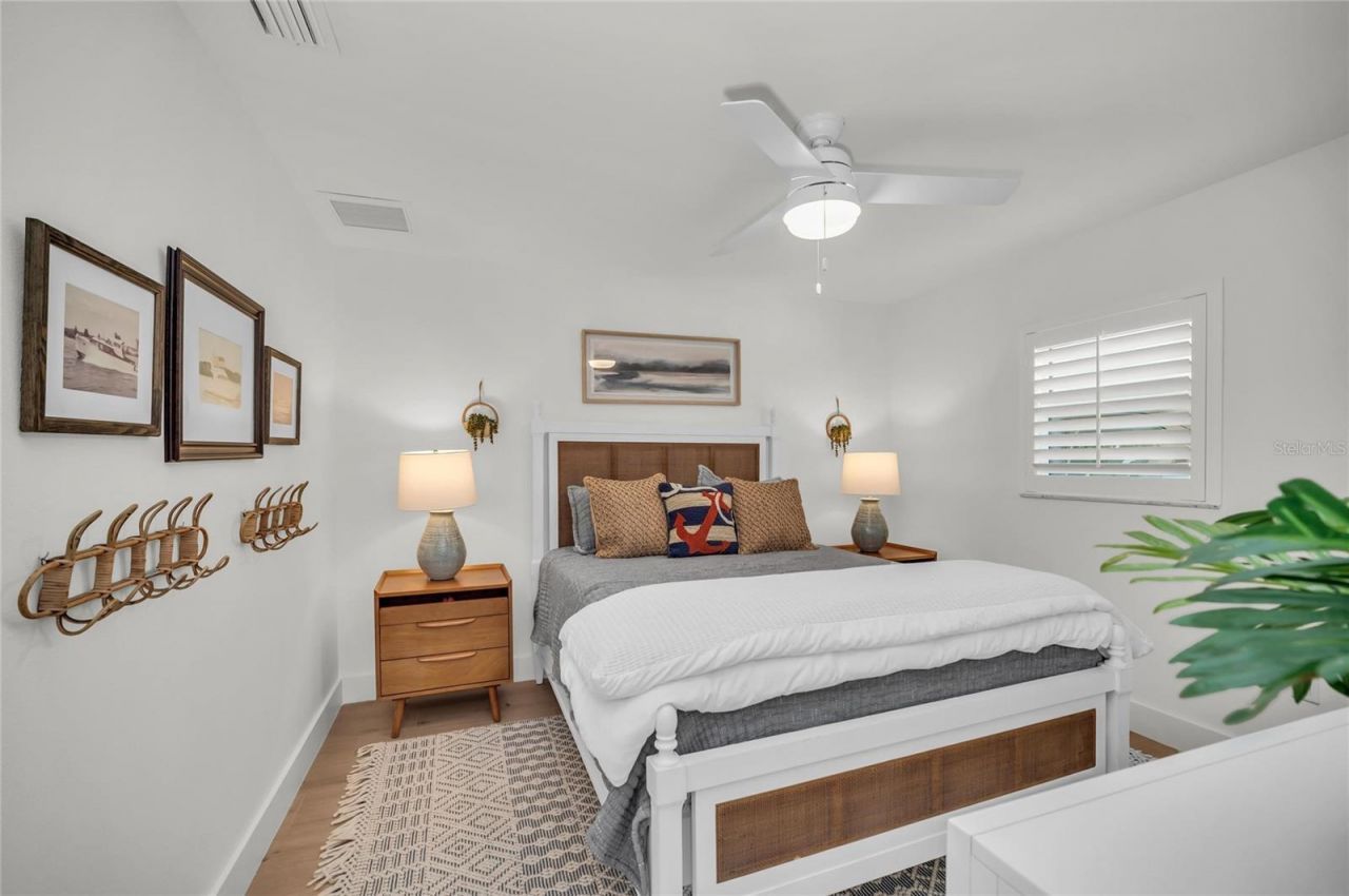 501 68th Street, Holmes Beach, FL 34217 Photo