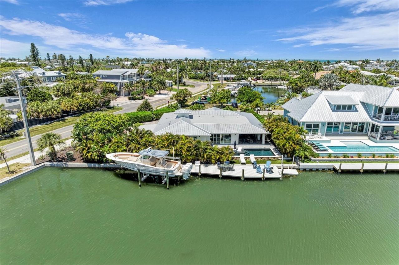 501 68th Street, Holmes Beach, FL 34217 Photo