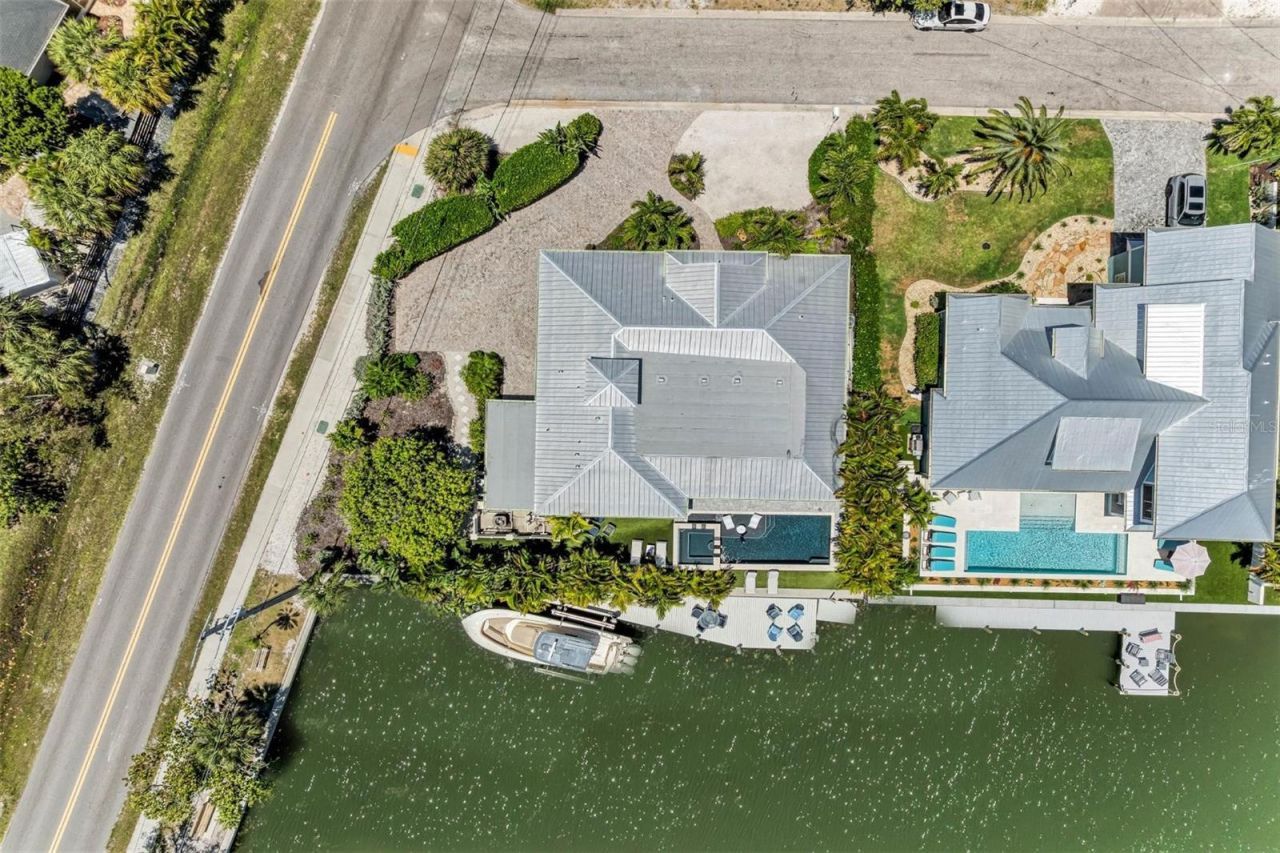 501 68th Street, Holmes Beach, FL 34217 Photo
