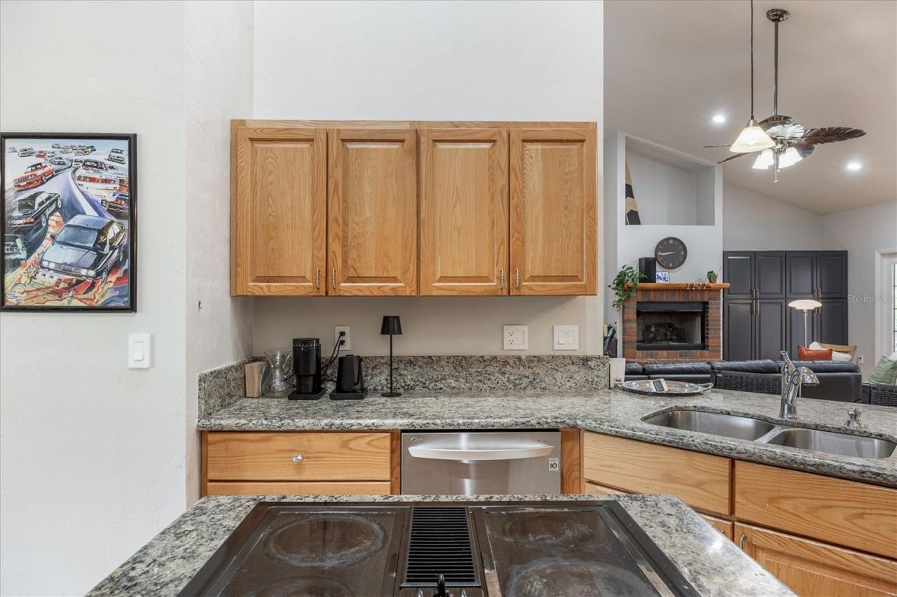 9902 SW 124th Terrace , Archer, FL 32618 Photo