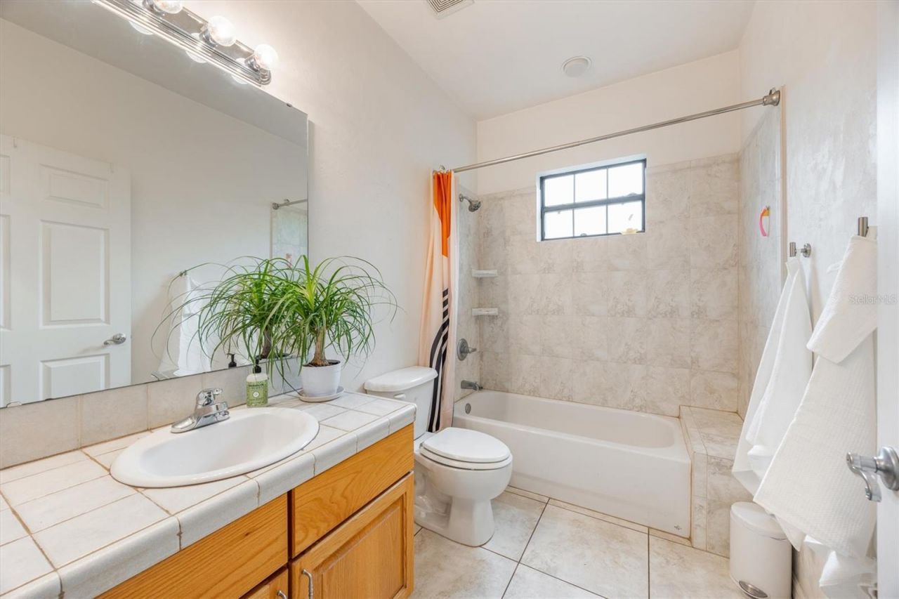 9902 SW 124th Terrace , Archer, FL 32618 Photo