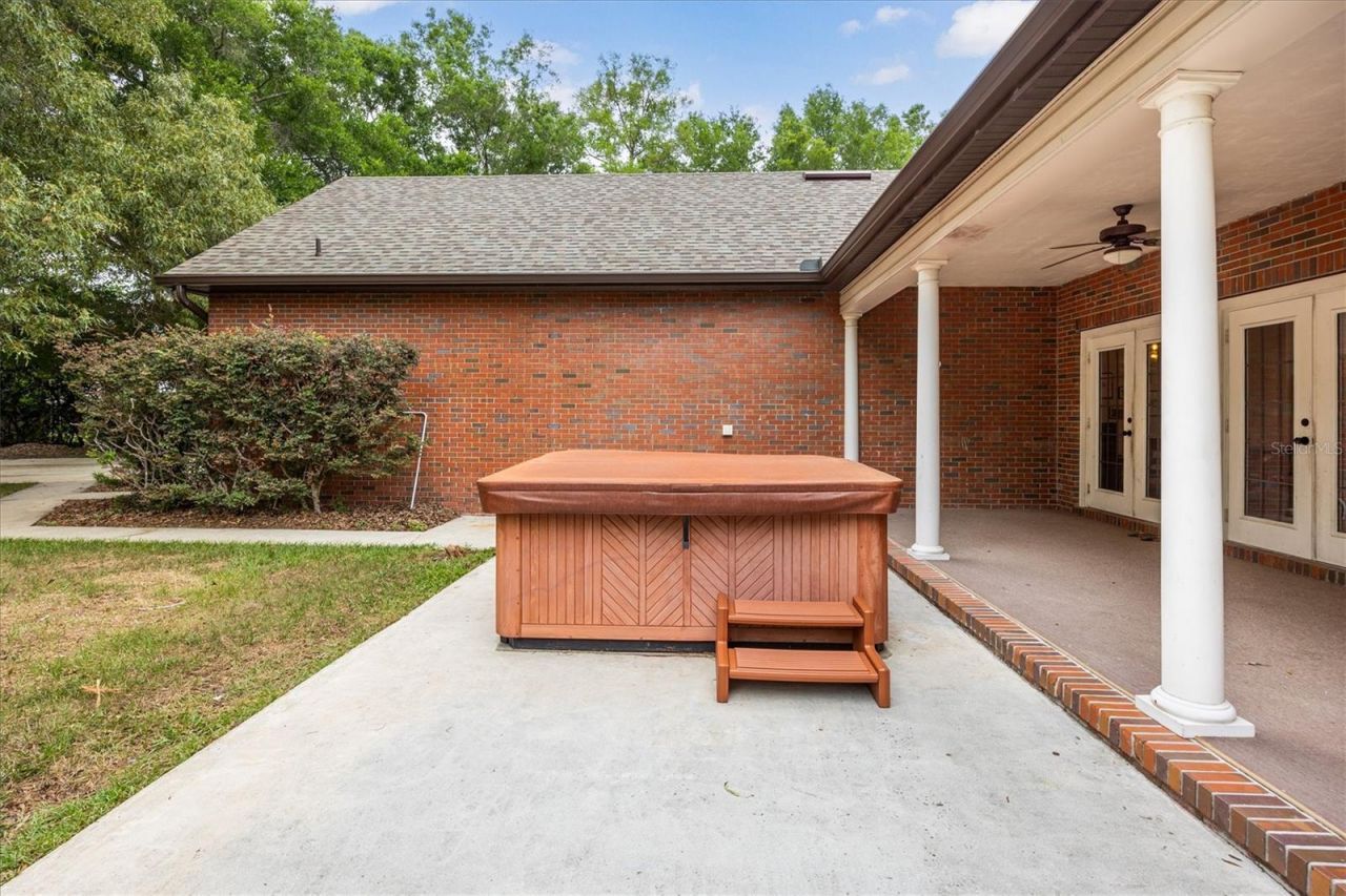 9902 SW 124th Terrace , Archer, FL 32618 Photo
