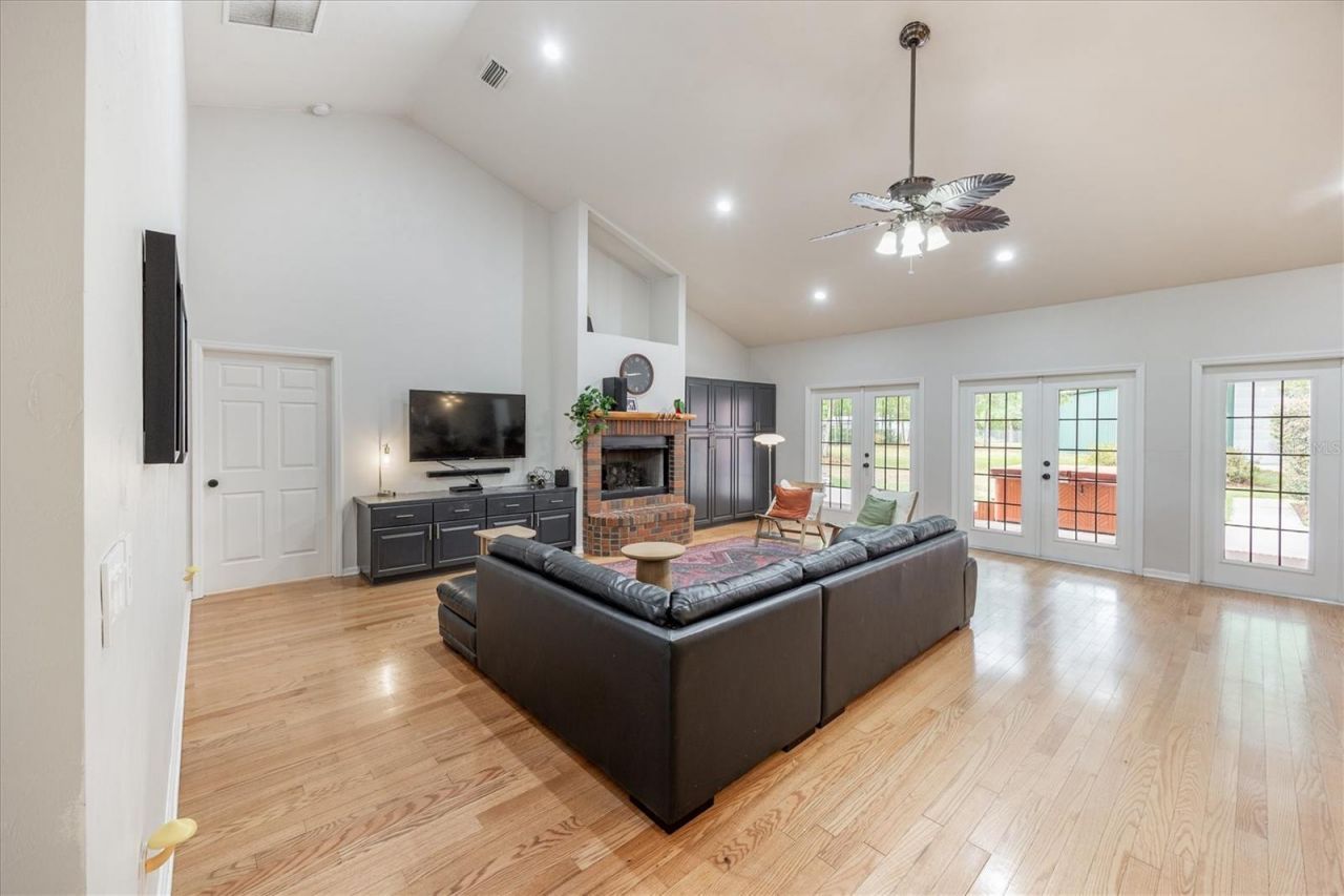 9902 SW 124th Terrace , Archer, FL 32618 Photo
