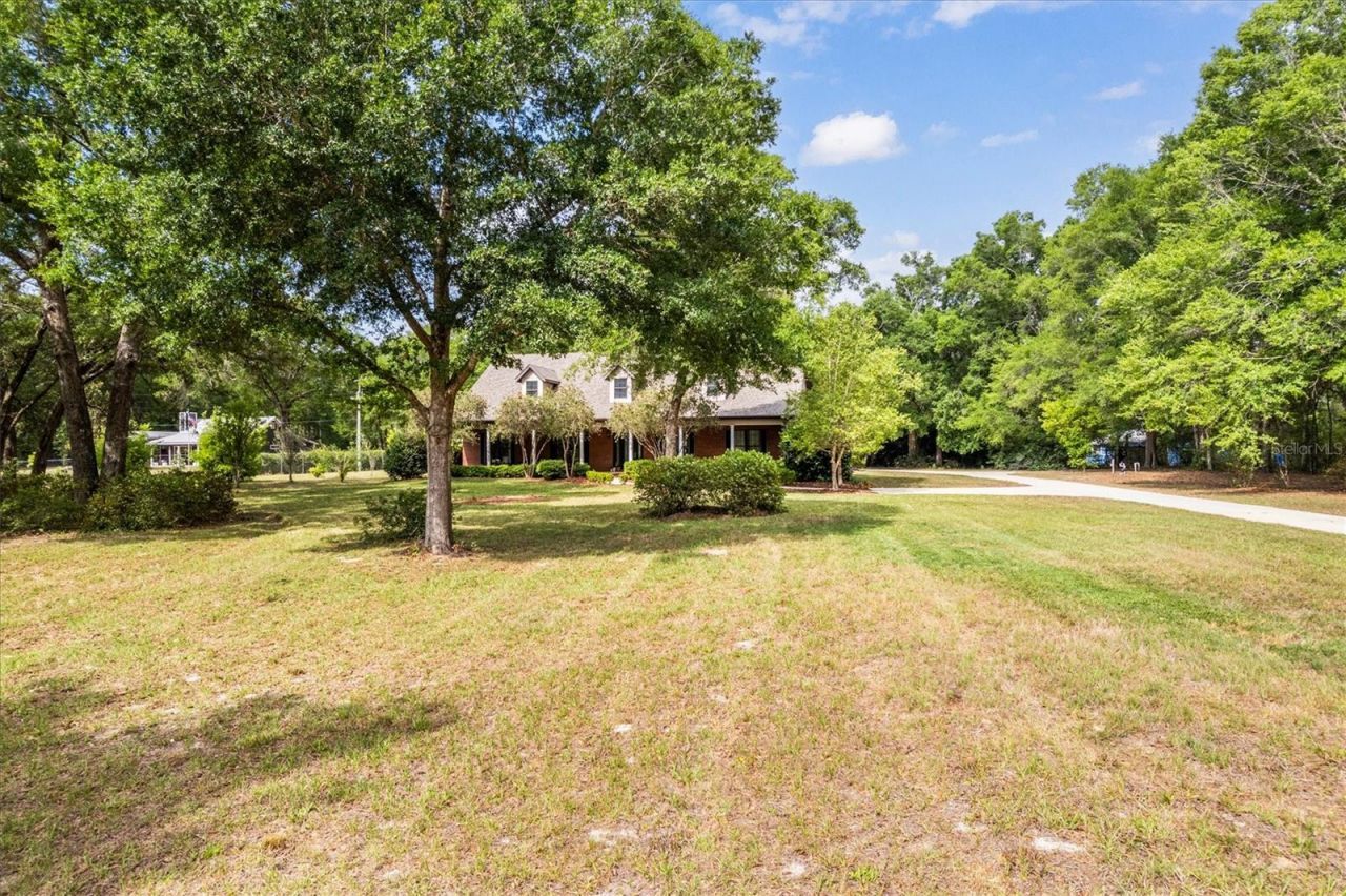 9902 SW 124th Terrace , Archer, FL 32618 Photo