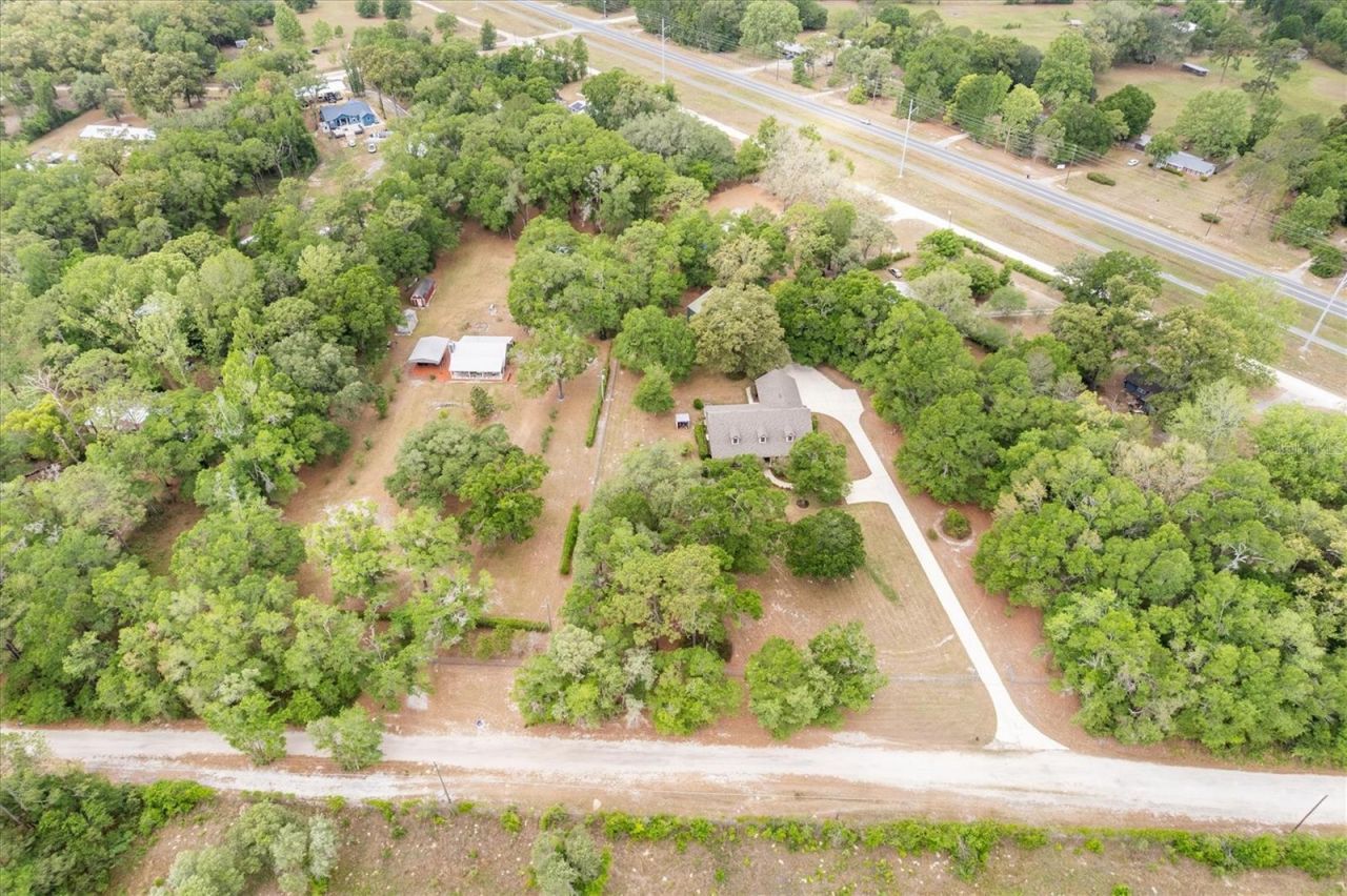 9902 SW 124th Terrace , Archer, FL 32618 Photo