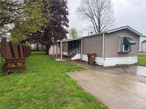 2 Mill Street , Seville, OH 44273