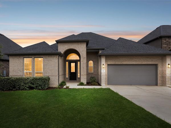 298 Wild Pecan LOOP, Buda, TX 78610