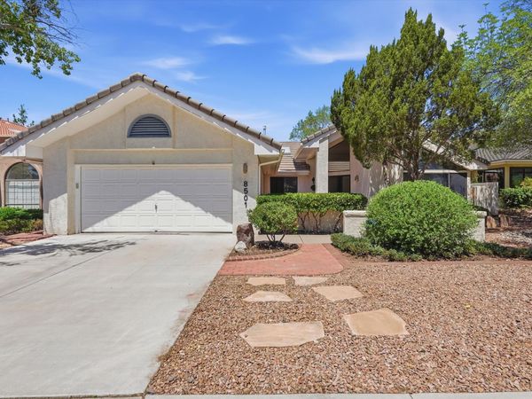 8501 Canyon Run Road NE, Albuquerque, NM 87111