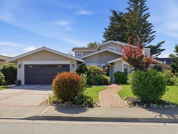 1518 Spinnaker Lane, Half Moon Bay, CA 94019