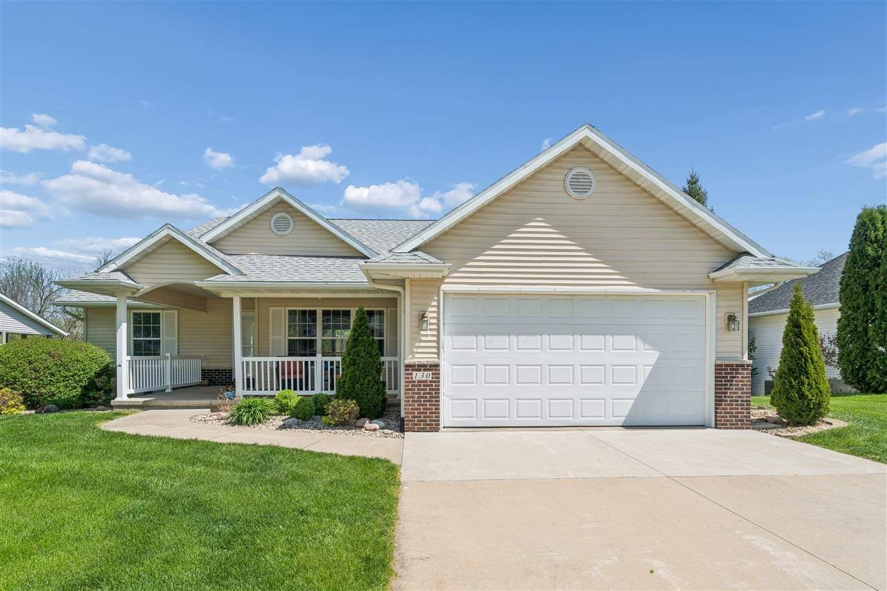 130 SW Orchard Street, Swisher, IA 52338 Main Photo